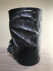 NEW NWOT GOTH BLACK SILVER 2D VAMPIRE BAT RESIN VASE HALLOWEEN DECOR