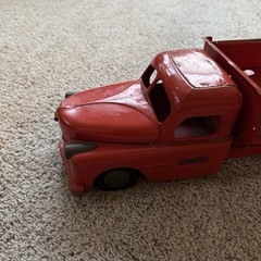 1940’s Structo Toys Diamond T Dump Truck Steel 20” Fireball Motor Red