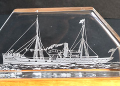 Vintage Magnor Norway Glass Ivaran Lines Modesta Reverse Etched Rare 7.6″ Length
