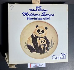GOEBEL Panda Bear Mother & Baby Ceramic Black & White Plate 1977 Bas Relief