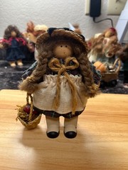 Lot of 9 vintage ladie and friends collectible folk art 1980-1990’s