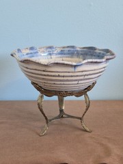 Ornate Floral Brass Bowl Tripod Stand Display