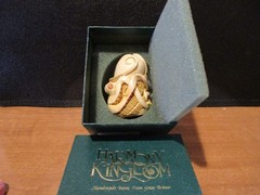 Harmony Kingdom At Arm’s Length Octopus UK Made Box Figurine Earliest Piece