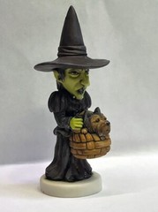 Harmony Kingdom artst Neil Eyre Designs Halloween Wicked Witch Hat Dog Basket V2