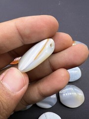 Lot Of 10 Sulemani Ancient Agate Black Dark Grey Creamy Agate Beads Top Patina