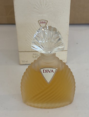 Fleur Diva Eau de Toilette Collectible Bottle 50 ml Emanuel Ungaro Vintage