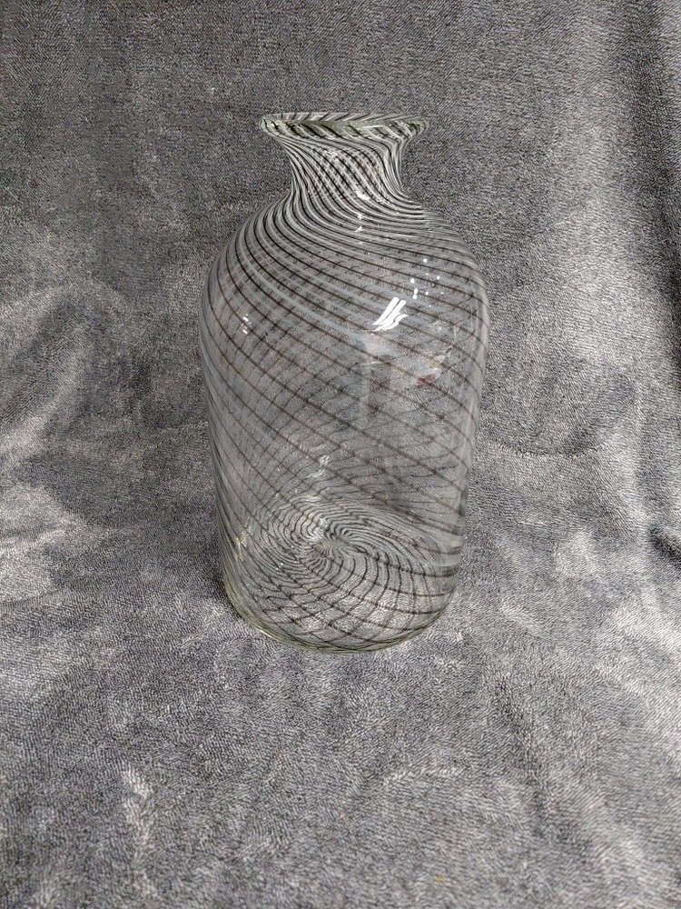 Vintage Murano Italian Hand Blown Spiral Art Glass Black & White 12.5″H X 7″W