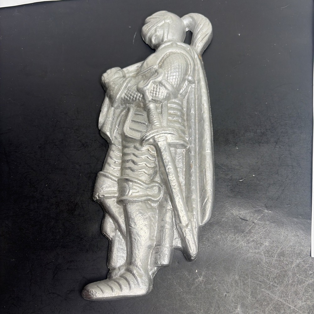 Vintage MCM Cast Aluminum Medieval Knight Wall Plaque 11.5”- #3