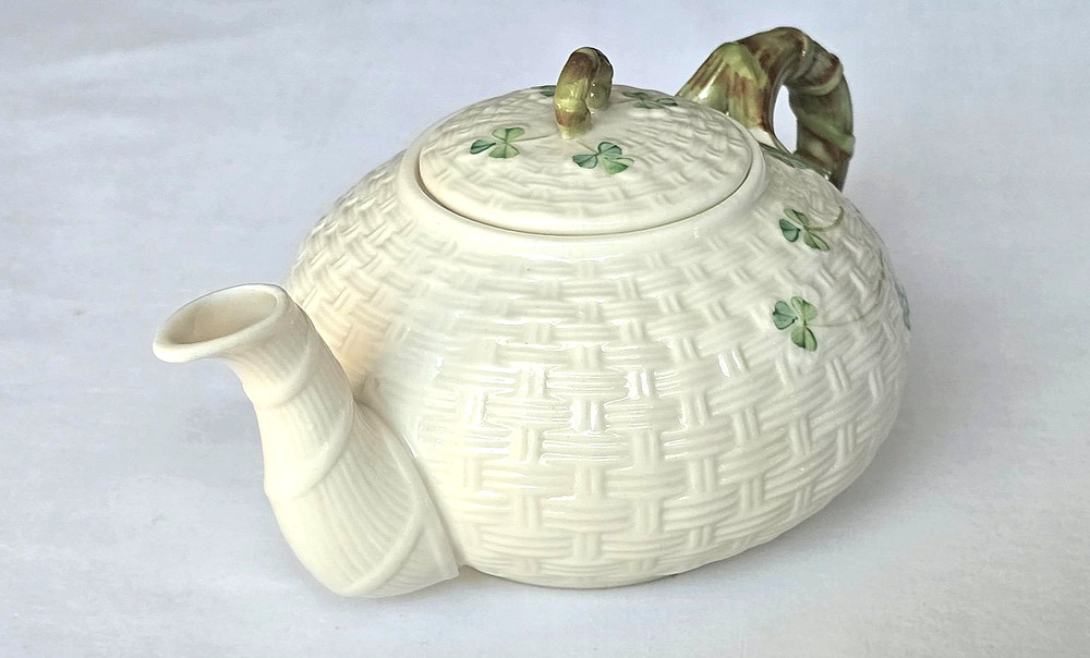 Belleek Shamrock Basketweave Teapot 8.5″ Ireland Parian China Mint