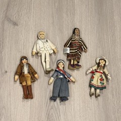 5 Hallmark Famous Figures Dolls | Earhart, Twain, Annie Oakley, Chief Joseph