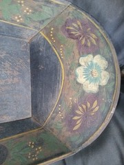 ANTIQUE Rectangle Green Black Gold TOLEWARE Tin TRAY Hand Painted