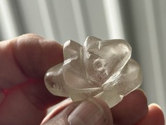 INCREDIBLE CLEAR QUARTZ DUAL JAGUAR EFFIGY PRE-COLUMBIAN PENDANT, MEXICO, COA