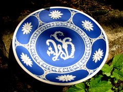 WEDGWOOD RARE 1790 DARK BLUE JASPER DISH MONOGRAM (WS) IN FLOWERS SARAH WEDGWOOD