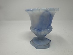 Vtg. Akro Agate #764 blue and white slag glass miniature urn Toothpick Holder