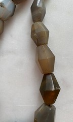 Ancient Agate Beads Islamic 1500 AD – Strand 1 – from Afghanistan 13 Beads