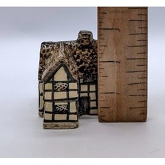 Tey Pottery 36 Hall House 3″ Countryside Collection Britain in Miniature England