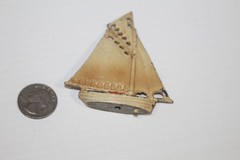 Vintage Hubley Sailboat Miniature Boat Cast Metal Nautical Paperweight USA 3″