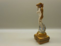 Authentic Limoges Box – France – Statue of the Famous Birth of Venus – Numbered