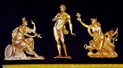 FRENCH ANTIQUE LOUIS XIV GILT DORE RESIN WALL STATUES RELIEF MOULDING DECORATION