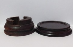 2 SMALL VASE OR FIGURINE WOOD DISPLAY STANDS