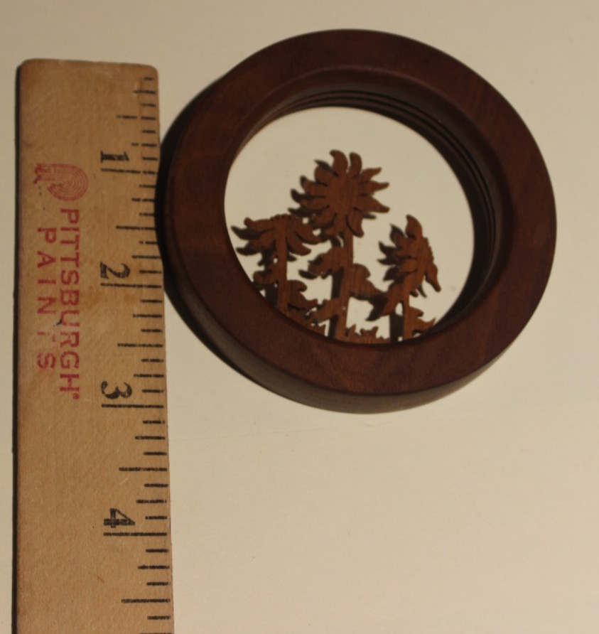 Vtg Marlow Woodcuts 3 Sunflowers – Round Frame 3″
