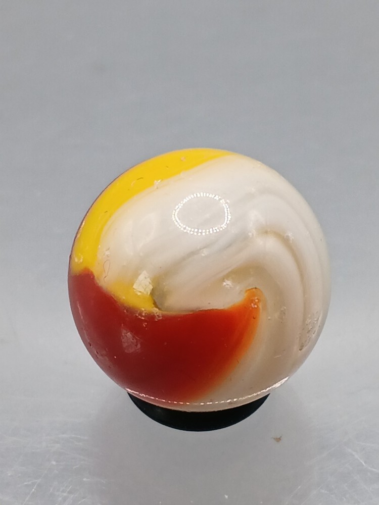 .62″ Akro Corkscrew Popeye Yellow, Red, White Marble- #CE131