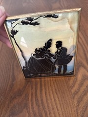 Vintage Convex Bubble Glass Reverse Painted Silhouette Couple Courting 4×6