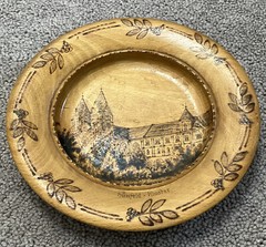 VINTAGE 8.5” PYROGRAPHY WOODEN PLATE-“HUNFELD KIOSTER” FOLK ART