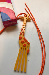 AVON NOS NEW OLD STOCK JENNY GIRAFFE NECKLACE BOXED
