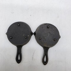 Lot Of 2 Miniature Cast Iron Skillet Trivets Lobster Light House Nautical Decor