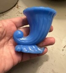 Akro Agate Horn of Plenty Cornucopia Slag Glass Toothpick Holder Blue 3”