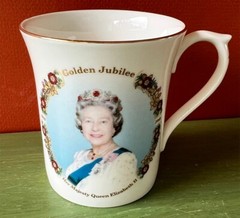 Vintage Queen Elizabeth II Golden Jubilee 1952-2002 United Kingdom ENGLAND Cup