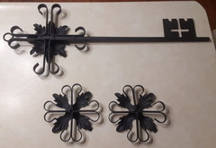 Vintage Cast Iron Skeleton Key Gothic Wall Decor MCM Medieval 1960s 28″ 3 Pc