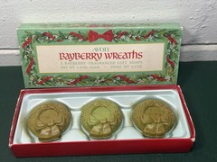NOS Vintage 1975 Avon Bayberry Wreaths Soap (3) Pc Original Gift Box Christmas