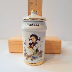 M J Hummel Porcelain Kitchen Spice Jar 24kt Gold Trim PARSLEY vintage 1987