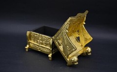 Rare Egyptian Antiquities golden throne chair throne of the king tutankhamun BC