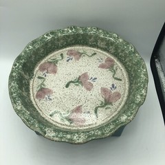 Original Parsley Artisan Pottery Magnolia Baking Pie Plate Fun