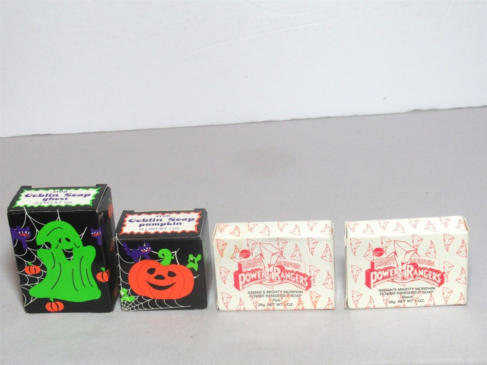 Vtg 90s Avon Kids Box Lot Mini Soaps Halloween Ghost Pumpkin & Power Rangers