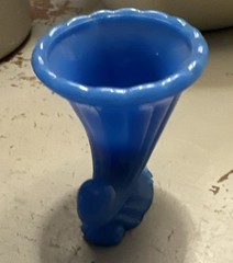 Akro Agate Horn of Plenty Cornucopia Slag Glass Toothpick Holder Blue 3”