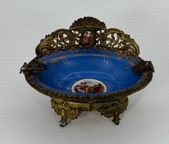 VTG La Chateau Porcelain Trinket Dish Metal Bronze Mount Victorian Scene