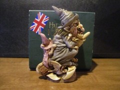 Harmony Kingdom Witching Time Witch Box Figurine MOLD VARIATION LE 75 RARE