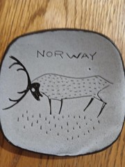 Norway Signed Reindeer Ceramic Trinket Dish 4in Glossy Mid Century Modern