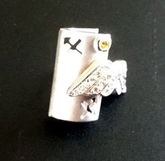 K18WG Angel Diamond Brooch Boys Type Designer Made in Japan