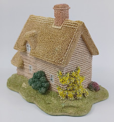 Lilliput Lane “Leagrave Cottage”, Cumbria, United Kingdom. 1994. Signed.