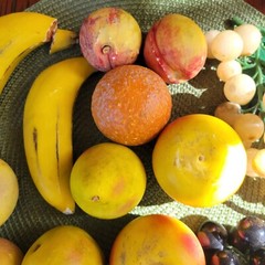 MCM Vintage Alabaster Stone Faux Fruit Artificial 13 pieces Unbranded