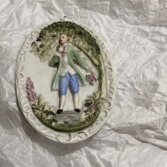 Occupied Japan wall decoration , vintage, relief design