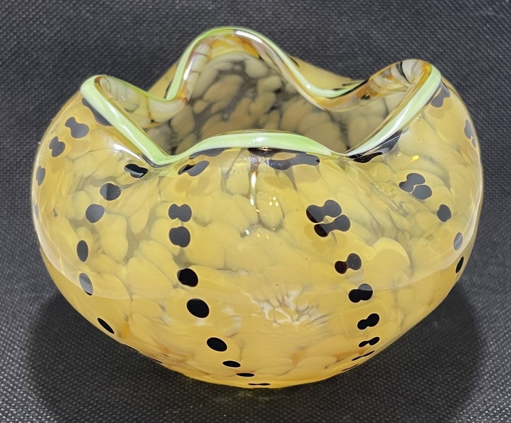 Viz Art Glass Studio Bowl – Pinched Ruffled Edge – Hand Blown