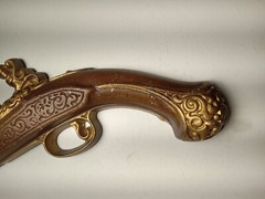 Pair of Vintage Sexton Flintlock Pistols Metal Wall Art Decor