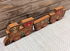 Vtg 3 Pc Wood Train Folk Art Decor Handcrafted Handmade Painted 4″ – 5.5″ Cars