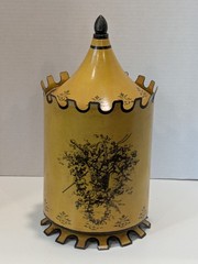 Vintage Italian toleware covered urn cachepot metal footed base Italy bird 13.5″